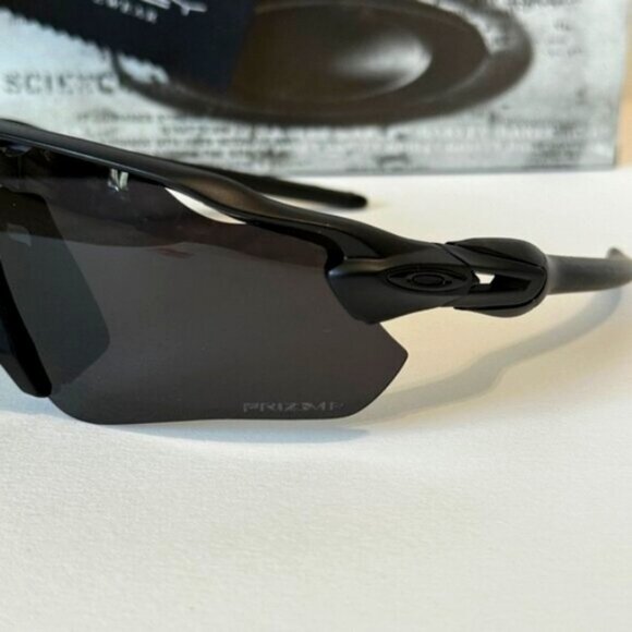 NEW Oakley Radar EV PRIZM Polarized OO9208 Black Frame - Picture 4 of 9